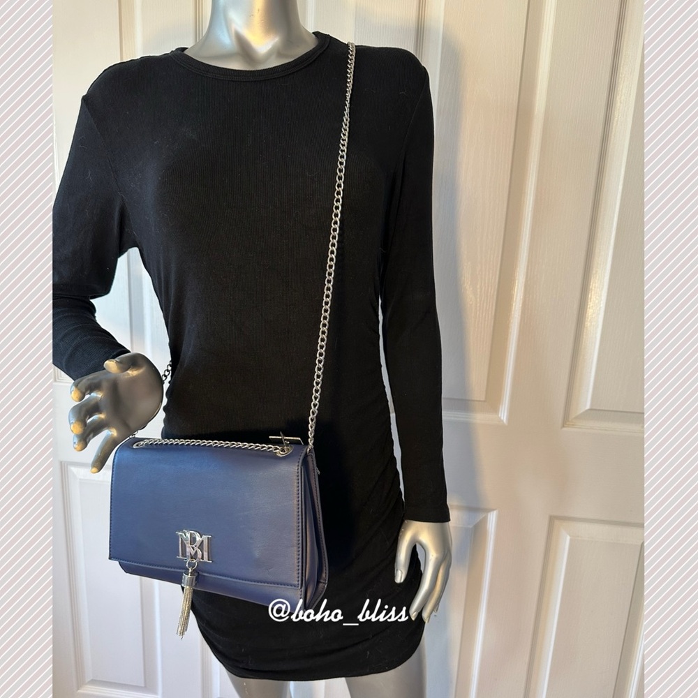BADGLEY MISCHKA | Navy Blue Crossbody Messenger Bag NWT - Picture 5 of 7